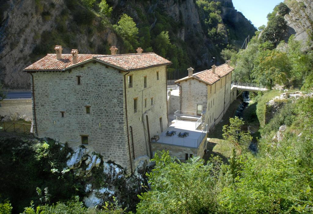 Appartamenti Molino Settecamini Gubbio Exterior foto