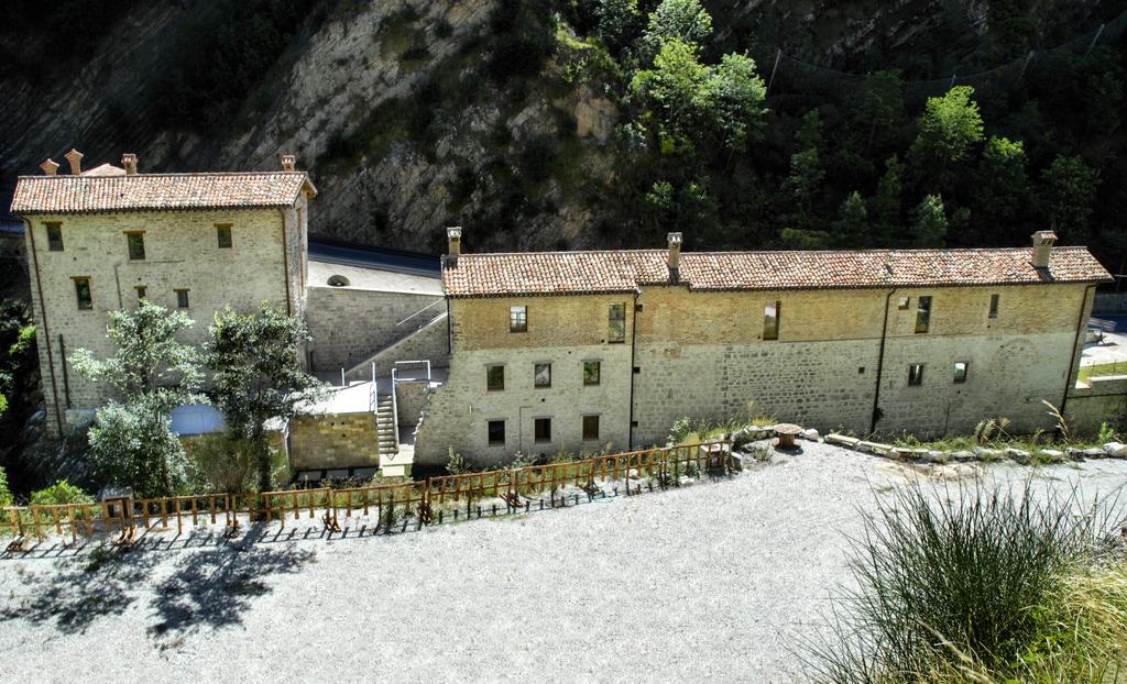 Appartamenti Molino Settecamini Gubbio Exterior foto